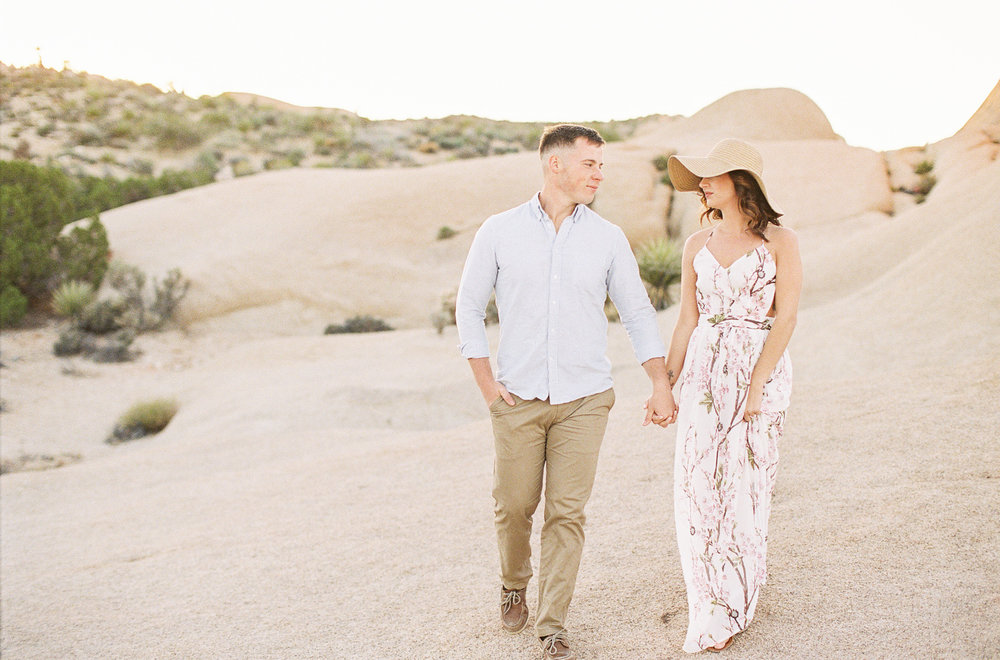 JOSHUA TREE ENGAGEMENT SESSION | JOSHUA TREE, CALIFORNIA | MELANIE + LEE